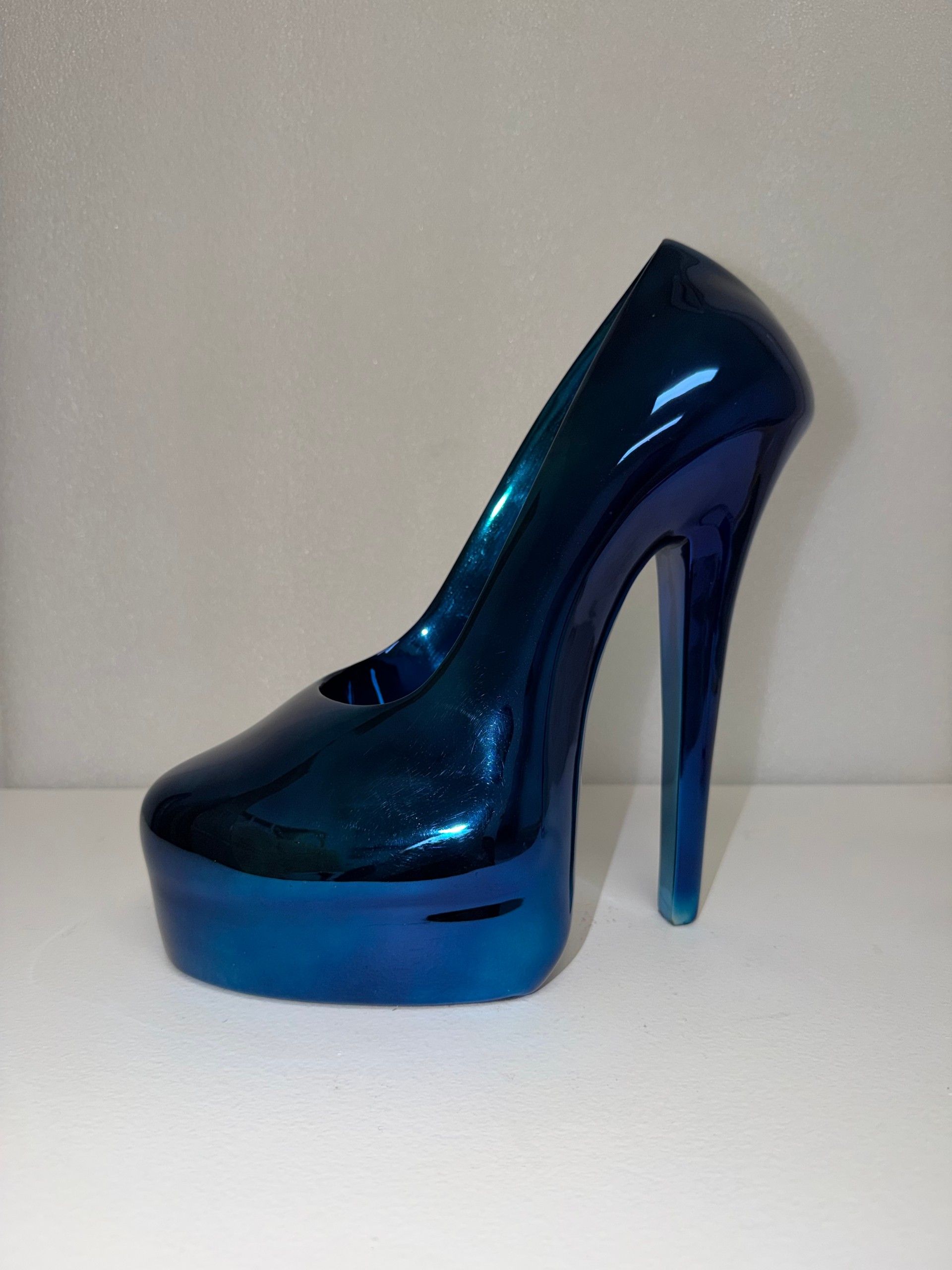 Stiletto Blue 30cm 5/100 — view 4 of 5