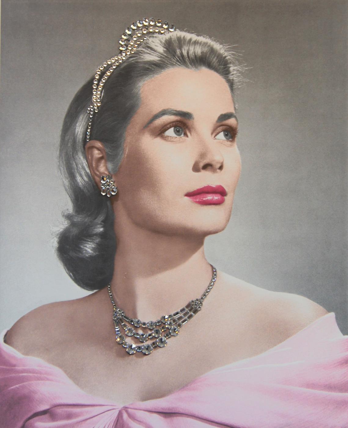Grace Kelly Pink