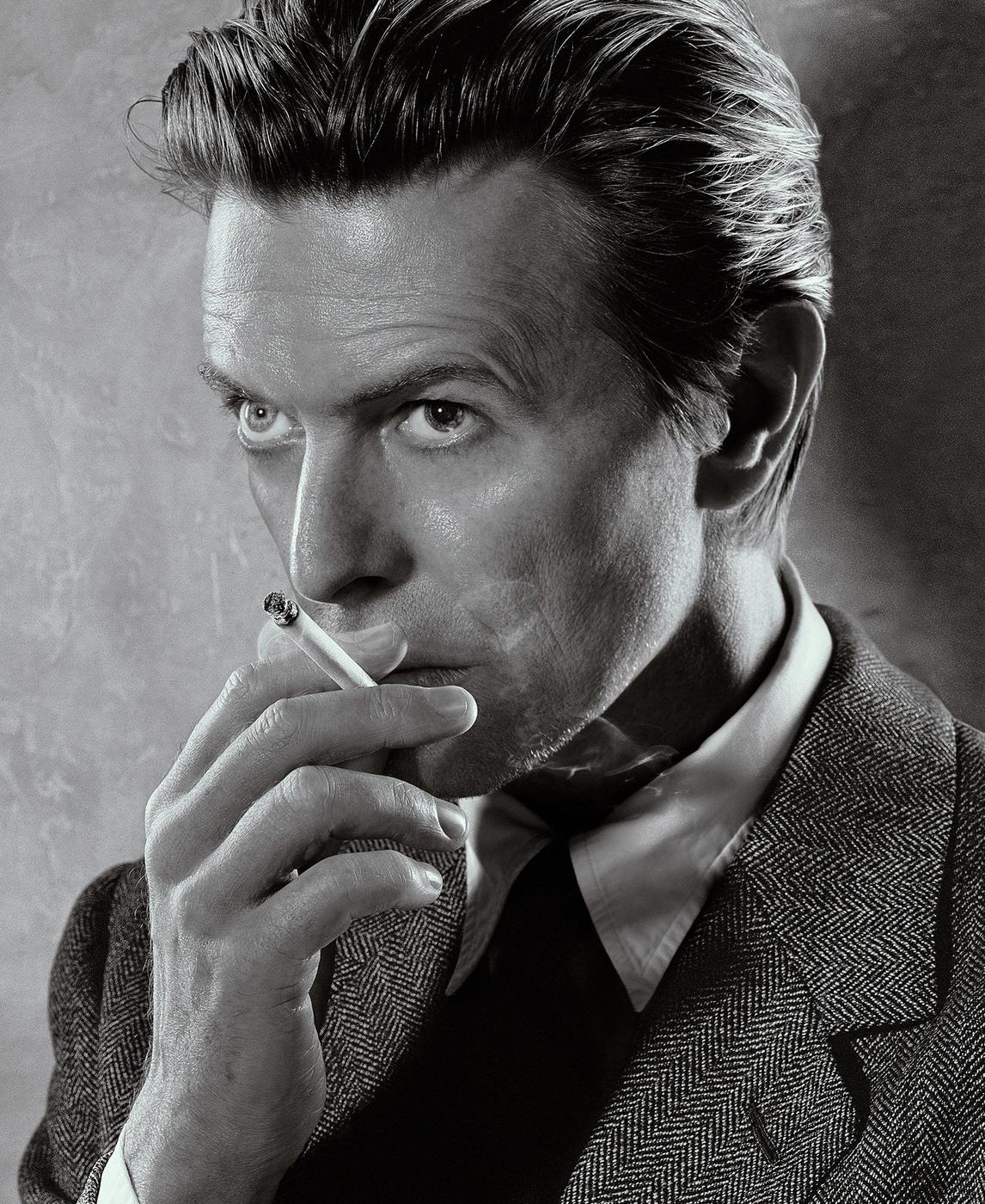 David Bowie, Smoking, B&W