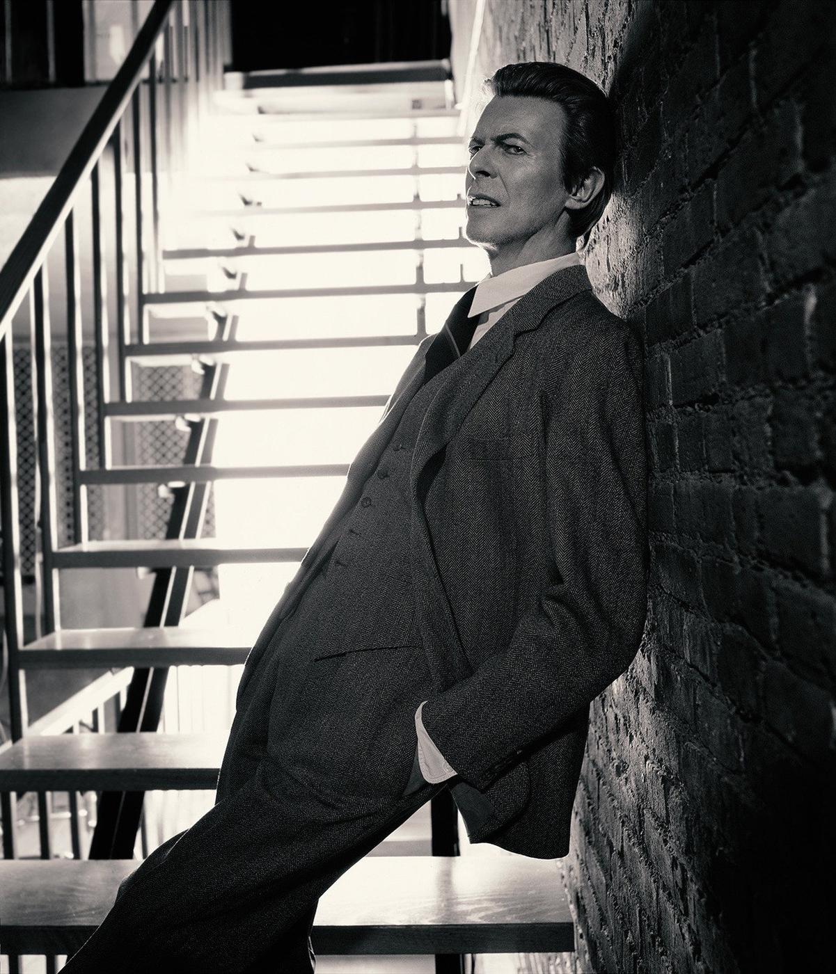 David Bowie, Light Away