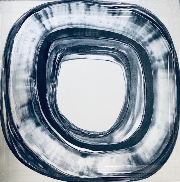 Black/White/Gray Circle Series 4