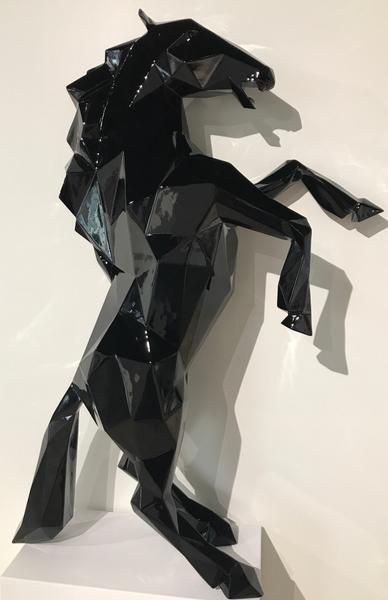 Prancing Horse - 110 cm Noir Brillant