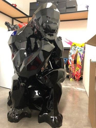 Kong Penseur - Noir Brillant - 110cm