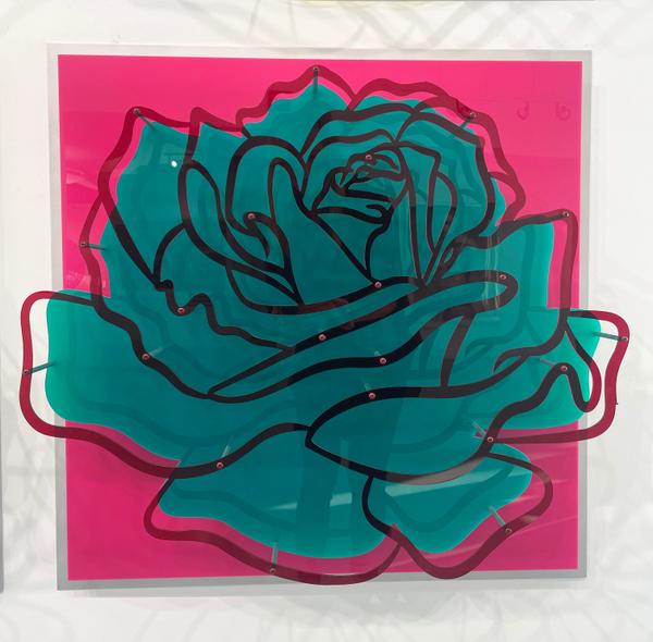 Rose - Burgundy on Pink 1/35
