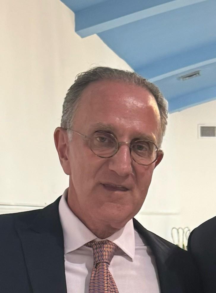 Portrait of Bernard Markowicz, founder of Markowicz Fine Art